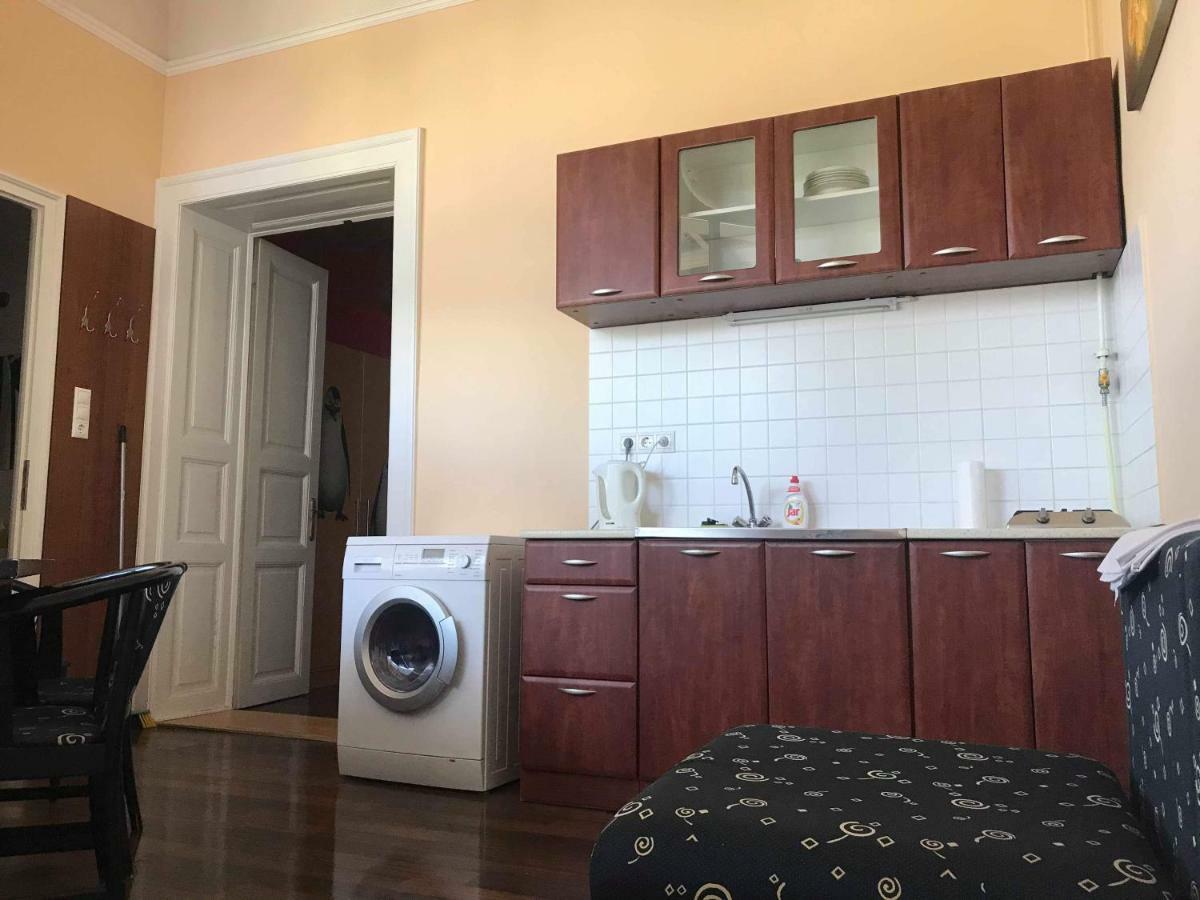 Gyulai Meseház Apartman Exterior foto